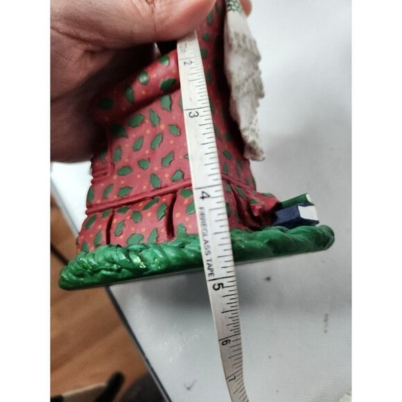 Vintage Department 56 The Sugar Plum Chair Christmas Setting Cat Chair Figurine - Picture 6 of 8